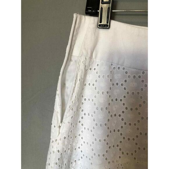 Tribal Eyelet Lace White Skirt sz 2 Flowy Flared - Picture 4 of 7